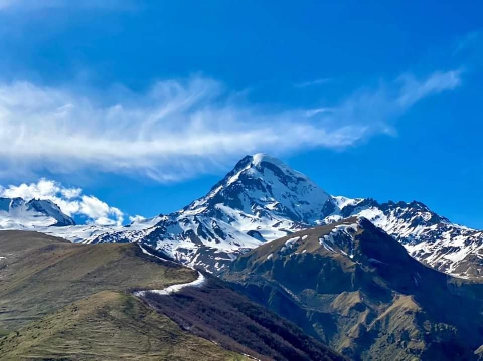 Kazbegi Inn Exterior photo