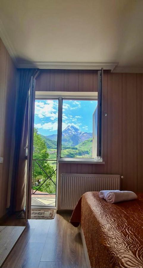 Kazbegi Inn Exterior photo